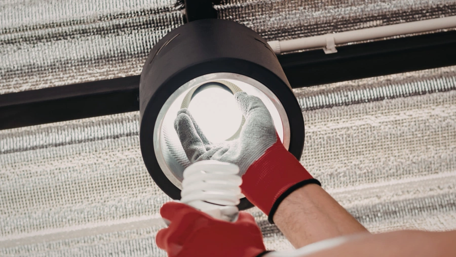 Light Fixture Replacement service 2